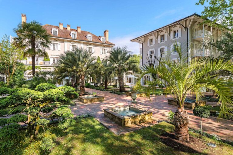 Chambres Hebergement Relais Chateau Grande Maison Eugenie Palace Image Menu Principal 2516764557